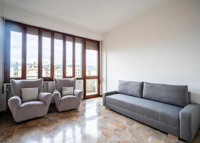 The Luxor - Turati Apartmán